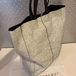 Sondra Roberts Tote Bag